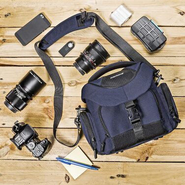 Сумка для камери Mantona Premium - підходить для камер DSR та DSM з об'єктивом (з пилозахистом, м'яким ремінцем, блискавкою, регульованим внутрішнім відділенням) (L, Синій)
