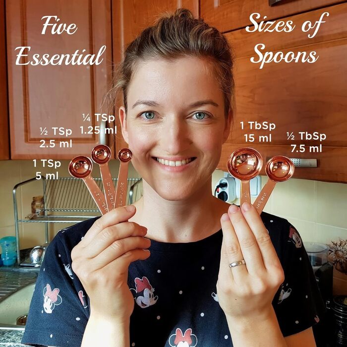 Copper and stainless steel measuring cups and spoons, copper-plated, high-quality stainless steel. Satin + high gloss polished. US + metric measurements. Kitchen gift under $30. From Copper Gemz Gift Box Packaging copper.