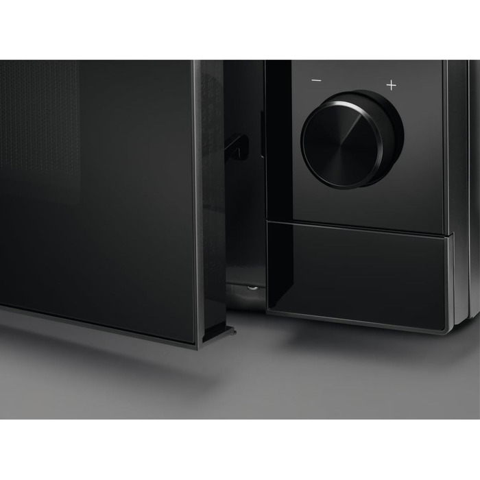 Мікрохвильова піч AEG MFB252DB з грилем, 25л, 900Вт, інвертор, чорна