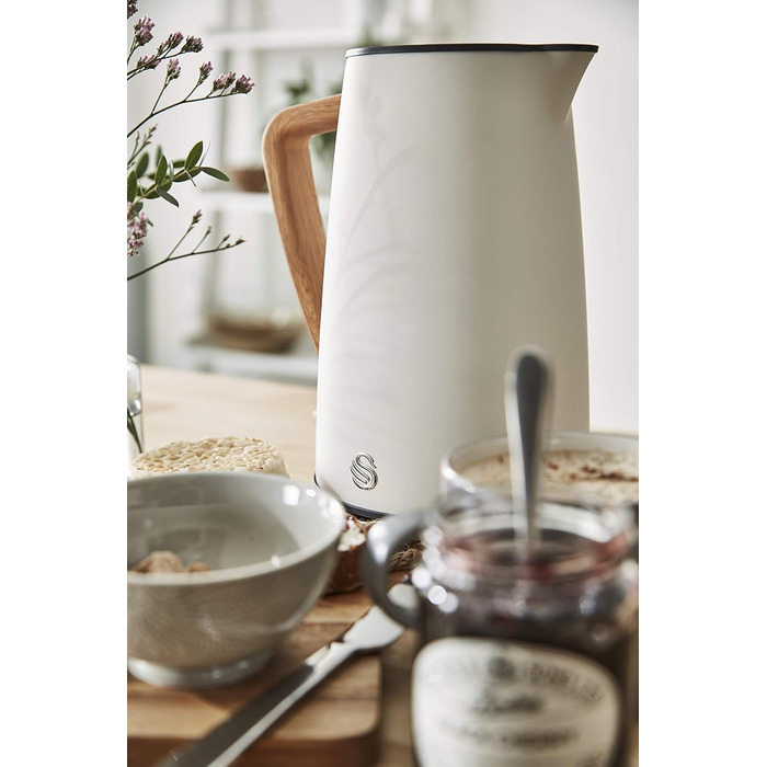 Swan Nordic Ultra Fast Electric Kettle - Wireless, Modern Design, 1.7L, 2200W, Wood-Look Handle, Auto Shut-Off, White - Single Serve
