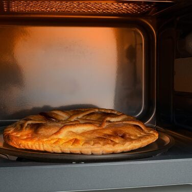 Мікрохвильова піч Black+Decker BXMZ900E 23L з грилем, 1000W, 9 програм, чорний колір