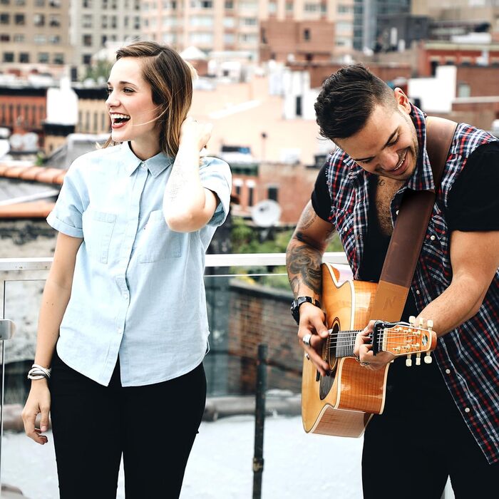 Шкіряний ремінь для гітари Nefelibata 2.3' з м'якою підкладкою (жовтий, тиснення) - для бас, електро та акустичної гітари