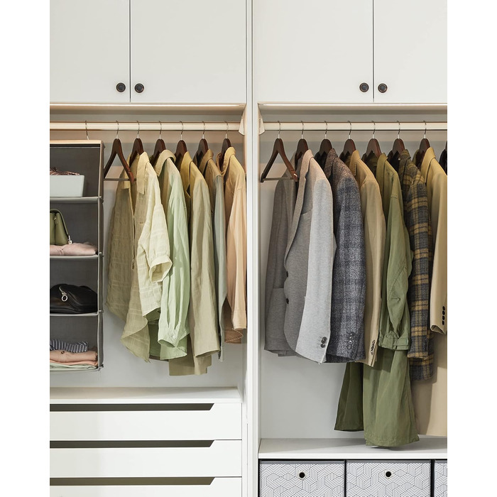 Плечики для одягу SONGMICS, 20 шт., з масиву дерева, з вирізами для плечей, неслизький тримач для штанів, обертовий гачок на 360°, для костюмів, сорочок, натуральний колір + срібловий