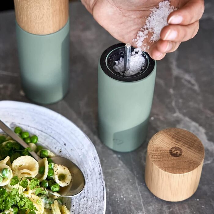 Набір з 2 мельниць для спецій SPRINGLANE: сіль та перець, з буку та бетону, регульований млин з кераміки, скандинавський дизайн (м'ятний)