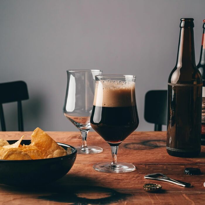 Набір пивних склянок Schott Zwiesel Basic 0.3 л (4 шт), класичні склянки для крафтового пива, Tritan-кристал, Made in Germany