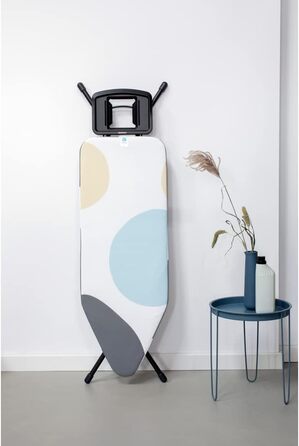 Прасувальна дошка Brabantia розмір C (124,5 x 45,7 см), 7 положень висоти, міцна підставка для праски з захистом від пари, неслизькі ніжки, дитячі фіксатори, 124.5 x 45.7 см