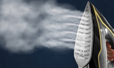 Парова праска Electo з керамічною підошвою, 3000 Вт, 380 мл, бежево-коричнева