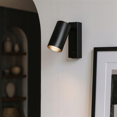 Настінний світильник LEDTechnics чорний GU10 10 Вт з вимикачем та USB-портом