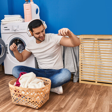 Relaxdays Bamboo Laundry Basket with 2 Bags