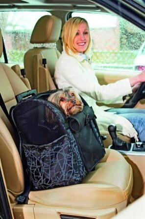 Чемодан Karlie Smart Trolley City L чорного кольору, 52 x 29 x 32 см