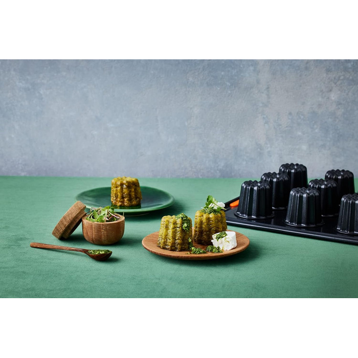 Форма для канеле Le Creuset, чорна матова, чавунна