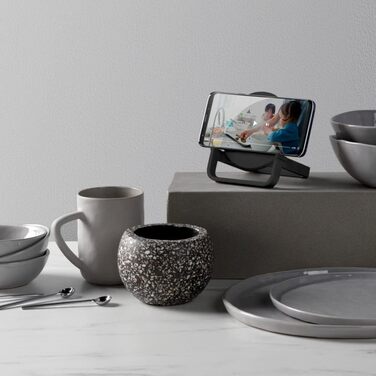 Belkin SoundForm Charge: Bluetooth-динамік з бездротовим зарядним пристроєм (Чорний)