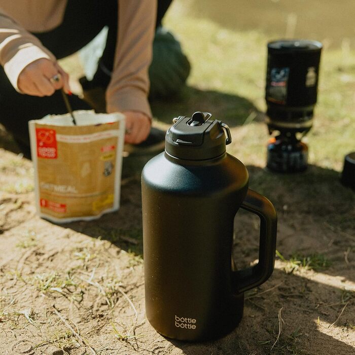 BOTTLE BOTTLE Insulated Water Bottle with Straw and Double Lid, Stainless Steel Sports Water Bottle for Men, with Handle, Vacuum Stainless Steel, for Workout and Sports, 1.8L, (Gradient Color)