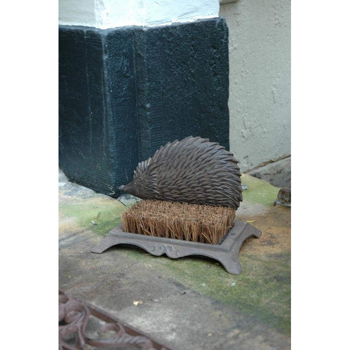 Esschert Design Hedgehog Doormat, Foot Scraper with Brush, Cast Iron, Approx. 25 cm x 16 cm x 15 cm
