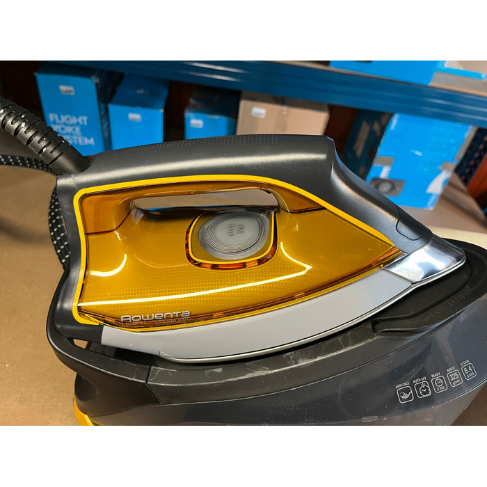 Парова станція Rowenta Compact Steam Pro DG7644, 2200 Вт, 1,1 л, НОВА