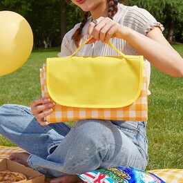 колір: жовтий