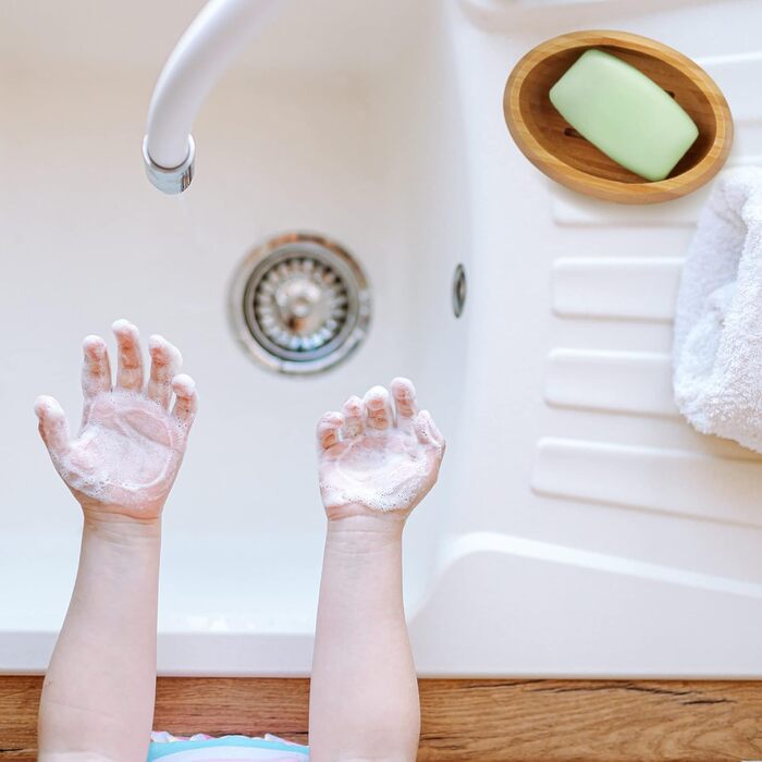 Миска для мила Relaxdays з бамбука з піддоном, вологостійка, овальна, 4.5 x 14 x 10 см, натуральний бамбук