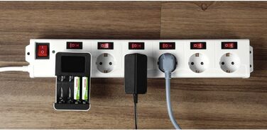 Мережевий фільтр Hama з 6 розетками, захист від перенапруги, поворот на 90°, монтаж на стіну, XL роз'єми, кабель 1,4м