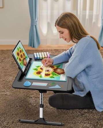 Столик для ліжка SAIJI з LED-лампою, регульований, з підставкою для книг, ящиком та кріпленням для ноутбука