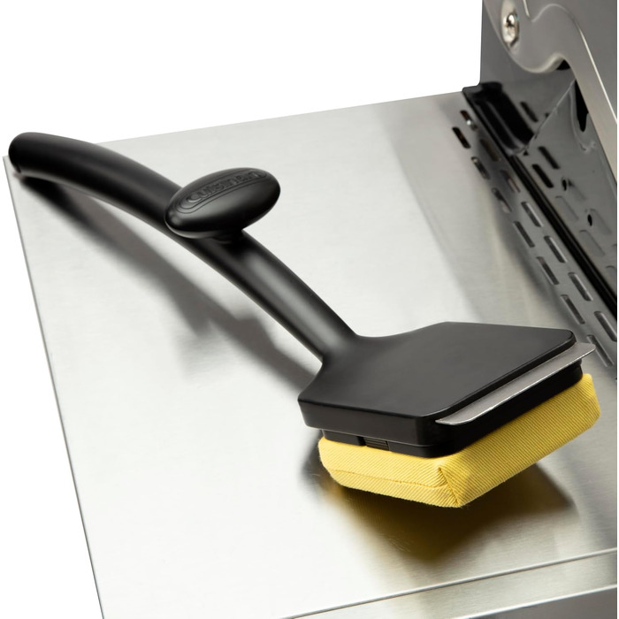 Cuisinart CCB-1000 Grill Renew Steam Cleaner Brush, safe and effective grill cleaning brush, replaceable head, aramid fiber fabric