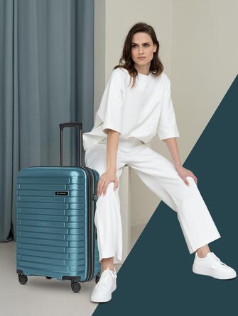 Чохол-валіза на колесах середнього розміру 66 см, розширюється до 75 літрів, з TSA-замком, з поліпропілену, 4 колеса, Collection 04, Ice-blue Metallic
