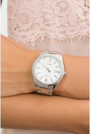 Годинник Casio Collection для чоловіків, срібно-білий