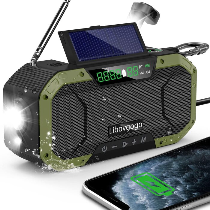 Радіоприймач аварійний водонепроникний з Bluetooth, ліхтарем, сонячною панеллю та зарядним пристроєм 5000mAh (зелений)