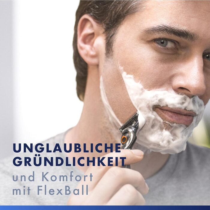 Бритва Gillette Fusion 5 ProGlide для чоловіків, металевий корпус, синьо-чорна, набір: бритва + 12 змінних касет