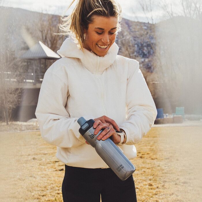 BOTTLE BOTTLE Insulated Water Bottle, 680 ml, with Handle and Flip-Top Lid, Bicycle Water Bottle, Push-Button Lid, Leak-Proof, Portable, for Travel, Sports, Riding, Green (Blue)