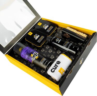 Crep Protect The Ultimate Shoe Care Gift Package – Shoe Protection Spray – Sneaker Cleaner – Quick Cleaning Wipes – Premium Brush and Microfiber Cloths