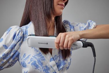 Випрямляч для волосся Remington S8550 Shine Therapy з LCD-дисплеєм: керамічне покриття з аргановою олією та вітаміном E, 150-230°C
