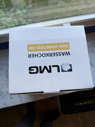 Електричний чайник з регулюванням температури 1.7л, 2200W, чорний, з дерев'яною обробкою