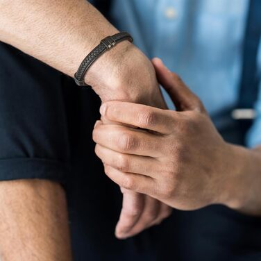 Чоловічий шкіряний браслет Casisto.J з нержавіючою сталлю, плетіння, гравіювання, північний стиль, чорний колір, з магнітною застібкою, у подарунковій коробці