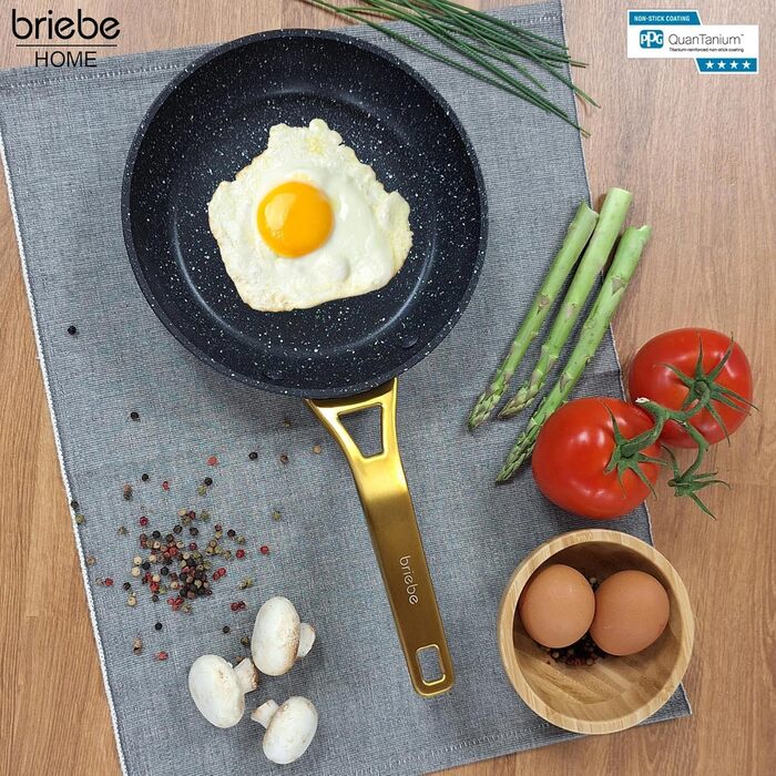 Набір сковорідок Briebe Gold Titanium Set (3 шт.) з титановою поверхнею, антипригарне покриття, для індукційних плит, діаметр 18-20-24 см, коване алюміній, без PFOA, професійні ручки з нержавіючої сталі, сумісний з газовими та склокерамічними плитами