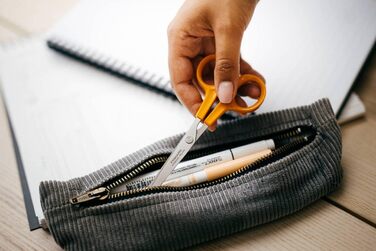 Ножиці Fiskars Classic для хобі, 13 см, для правшів і лівшів, нержавіюча сталь, пластикові ручки, помаранчеві