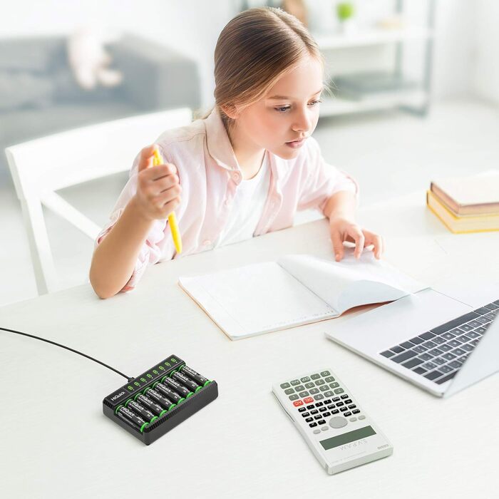 Зарядний пристрій HiQuick для акумуляторів AA AAA, 8 слотів з LED-дисплеєм, для NI-MH/NI-CD акумуляторів (без акумуляторів)