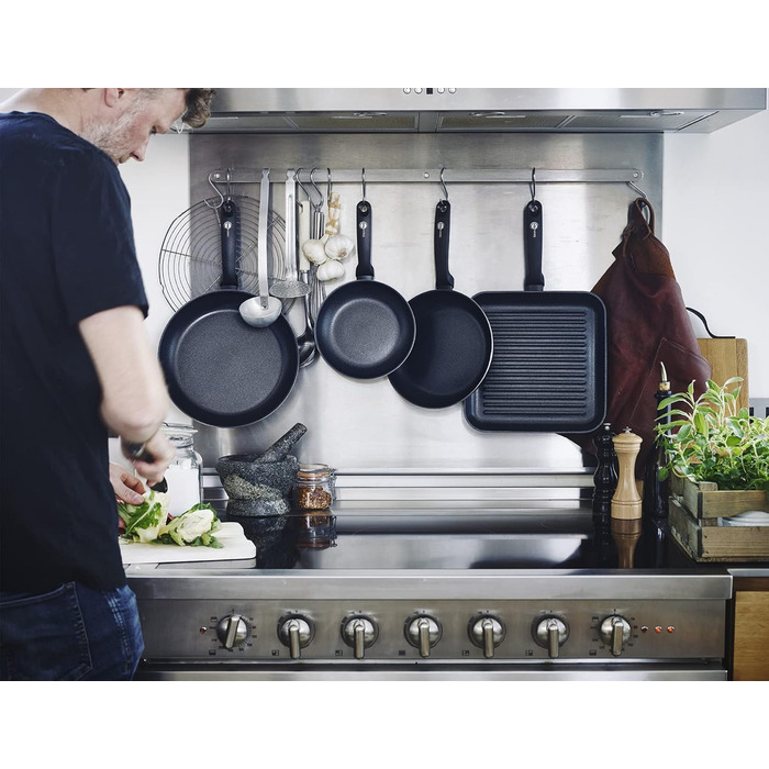 Керамічна гриль-плита GreenPan Andorra 28 см, антипригарна, PFAS-free, для індукції та духовки, чорна