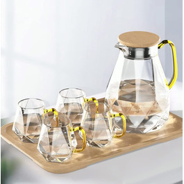 DUJUST Glass Giraffe with Lid, 2 Liters, with 4 Cups, 1 Tray, Water Pitcher in a Modern Diamond Design, Decoration for the Living Room, Heat-Resistant Glass Pitcher for Iced Tea/Milk/Coffee