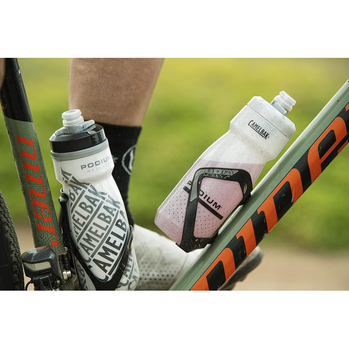 Пляшка для води CAMELBAK Podium Chill спортивна, для бігу, велоспорту та туризму, ізоляційна, 620 мл