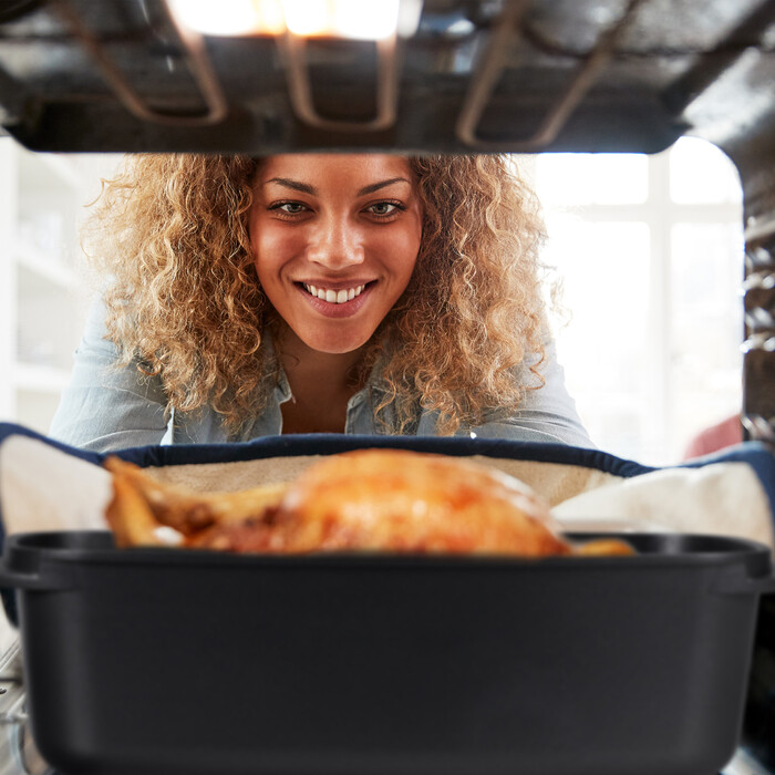 Relaxdays Roasting Pan with Lid