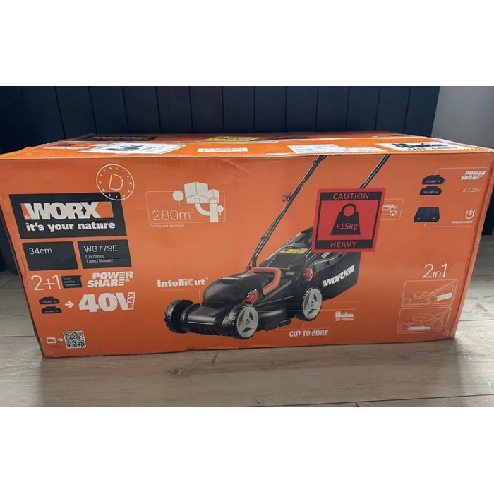 Акумуляторна газонокосарка WORX WG779E.1 40V, чорно-помаранчева