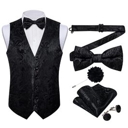 колір: чорний