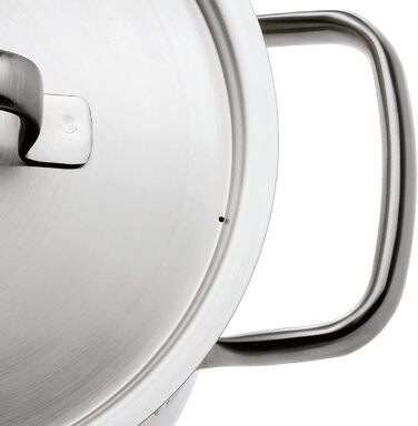 Каструля WMF Gourmet Plus 16 см з нержавіючої сталі Cromargan з металевим кришкою, 1,4 л, для індукційних плит, з внутрішньою шкалою