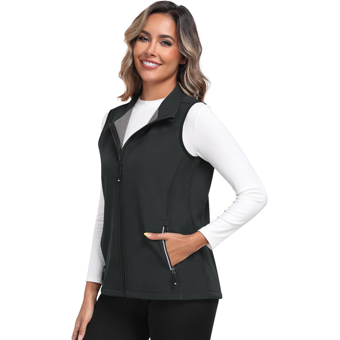 Жіноча софтшеллова жилетка MoFiz для активного відпочинку: трекінг, вандерінг, біг. Сіра, M