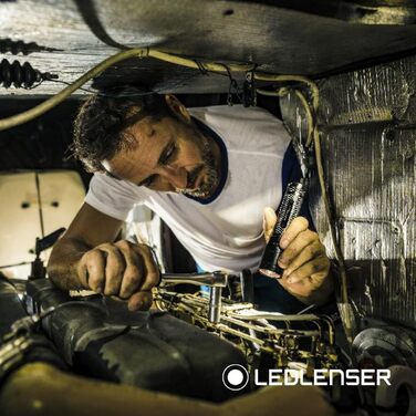 Ліхтарик Ledlenser P7R LED, акумуляторний, фокусування, 1000 люмен, 210 м, 40 годин, чорний