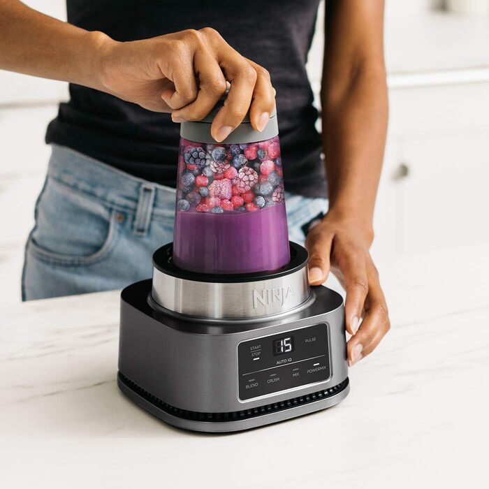 Ninja Foodi Power Nutri Blender 2-in-1, Mix-Smoothie-Bowls, thick spreads & frozen drinks, automatic programs, 700ml cup & 400ml bowl with Power Paddle, 1100W, Silver CB100UK Nutri-Mixer