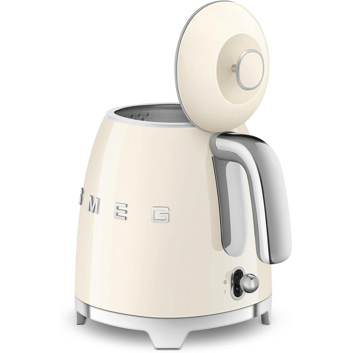 Електричний чайник Smeg KLF05CREU, 0.8 л, кремовий колір, нержавіюча сталь, захист від перегріву, індикатор рівня води, антиковзаюче дно, вбудована котушка для кабелю, 1400W