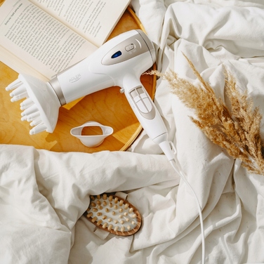 Потужний фен для волосся з іонізацією та дифузором, 2400 Вт, з функцією холодного обдуву та регулюванням температури