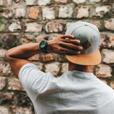 Кепка бейсболка Soulbuddy Snapback унісекс сіра – регульована кепка для чоловіків та жінок, зручна для міста та активного відпочинку