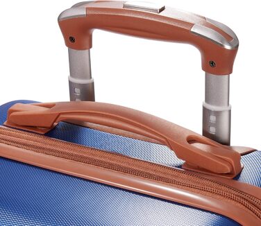 Набір валіз BruBaker Paris з трьох частин (M, L, XL) з жорстким корпусом, коліщата та замком-кодом. Валізи-тролі (M, L, XL) блакитного та коричневого кольорів.